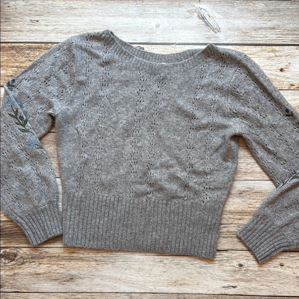 Abercrombie Kids Gray Sweater with Embroidered Sleeves NWT